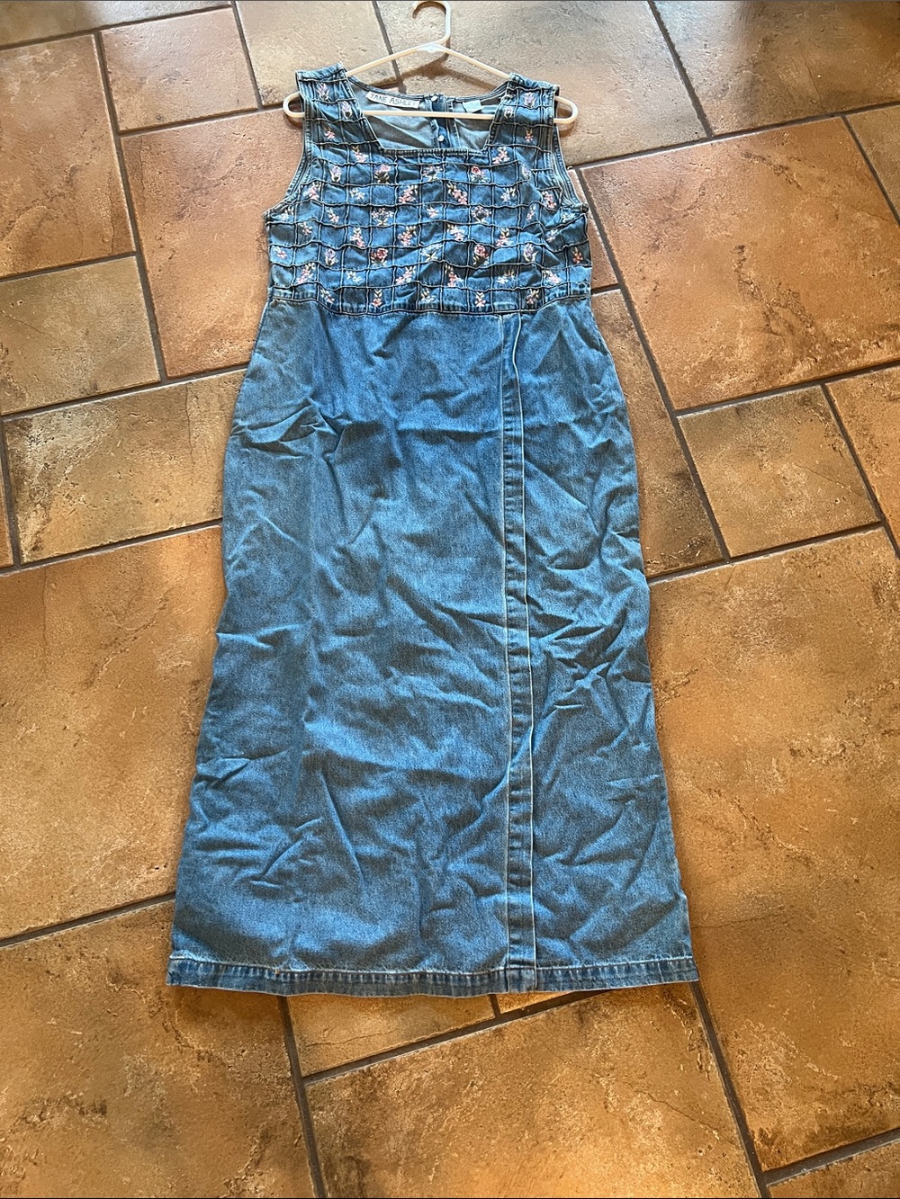 VINTAGE JANE ASHLEY EMBROIDERED DENIM JUMPER